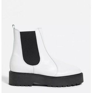 BRAND NEW White Chelsea Boots